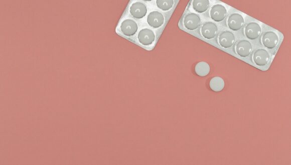 Antibiotici in Europa: diminuisce il consumo, ma non l’antimicrobico resistenza